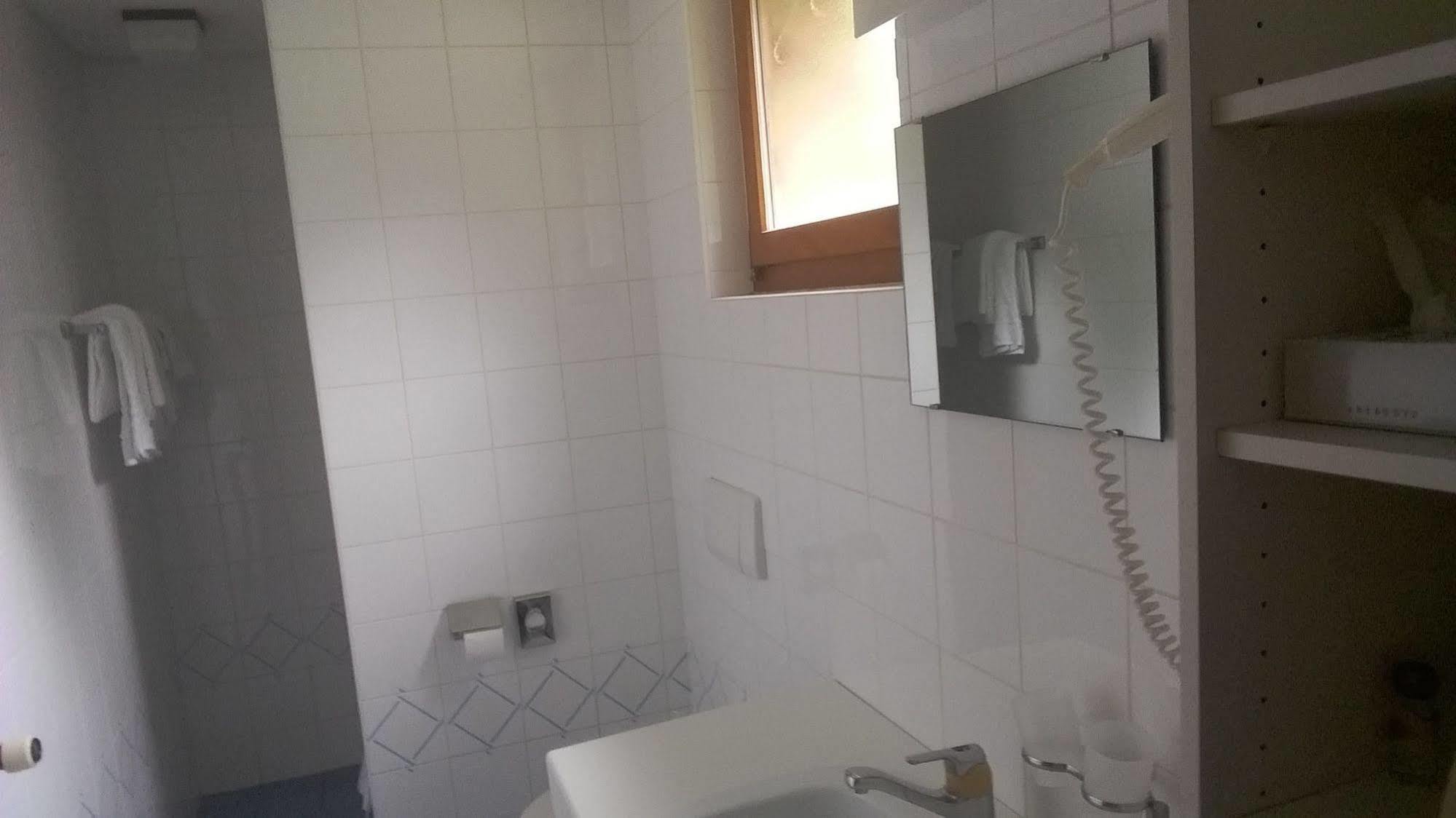 Motel Des Sports Martigny מראה חיצוני תמונה
